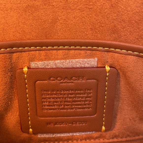 Coach Tea Rose Mini Studio Baguette Pewter/Black & a Pink Cherry Bag Charm NWT - Picture 3 of 17